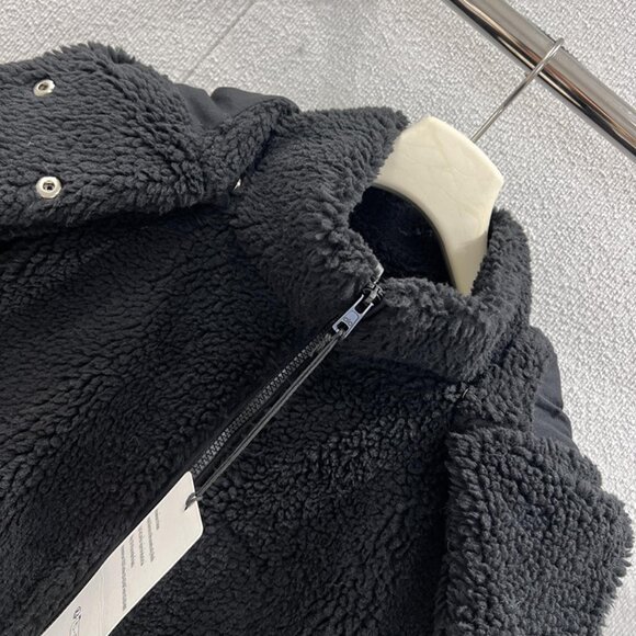 Alo Yoga Black Shearling Short Jacket - Picture 4 of 9